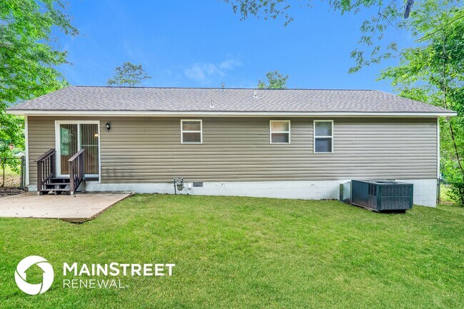 Building Photo - 4852 Shady View Dr