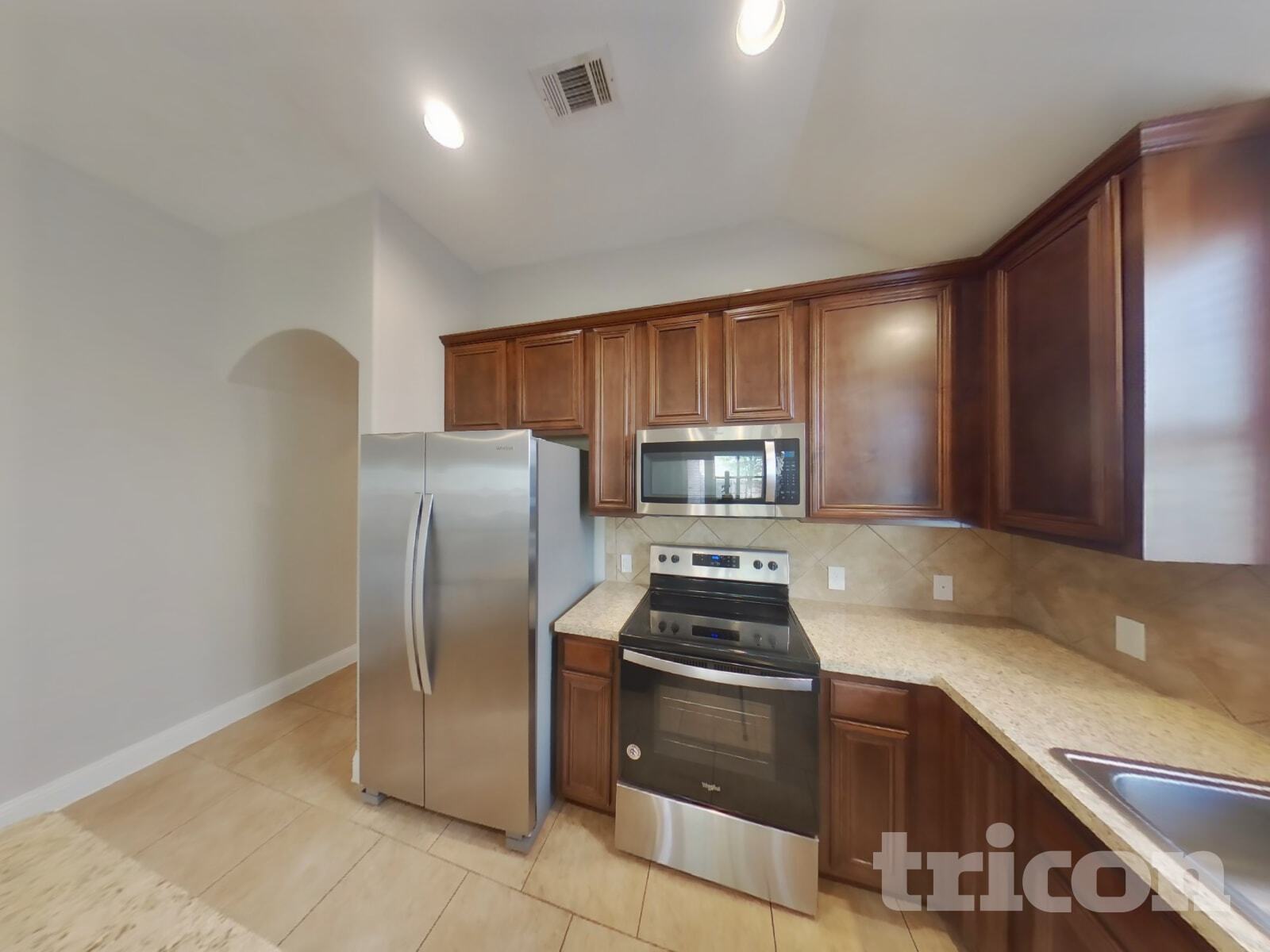 Building Photo - 5856 Burgundy Rose Dr