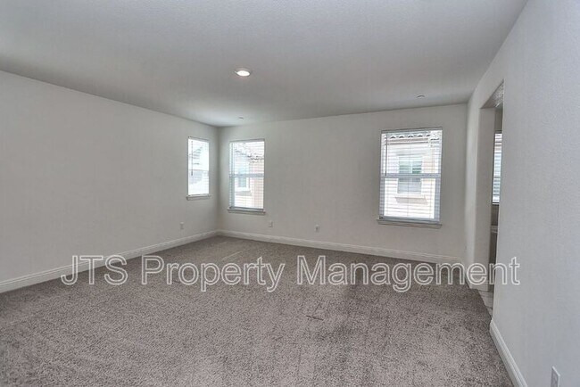 Building Photo - 4268 Emerald Gate Ln