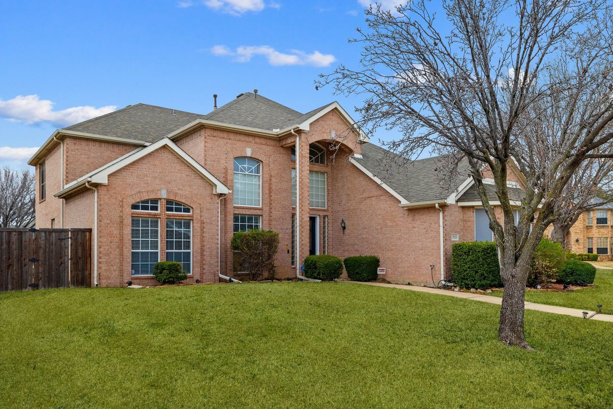Building Photo - 3921 Harrison Ct