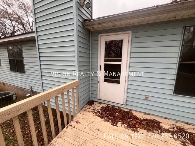 Building Photo - 60 Bagwell Rd