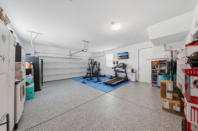 Building Photo - Elevated Living in Cadence – Model-Quality 3-Bedroom Home in Henderson’s Premier Master-Planned C...