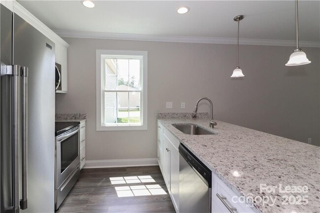 Building Photo - 3973 Newhall Dr NW