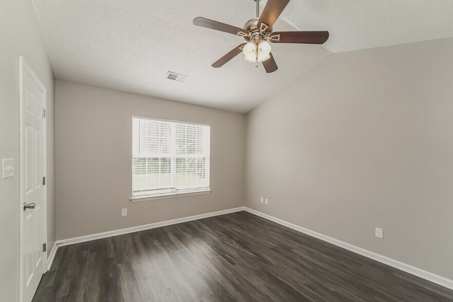 Building Photo - 7224 Cranswick Pl