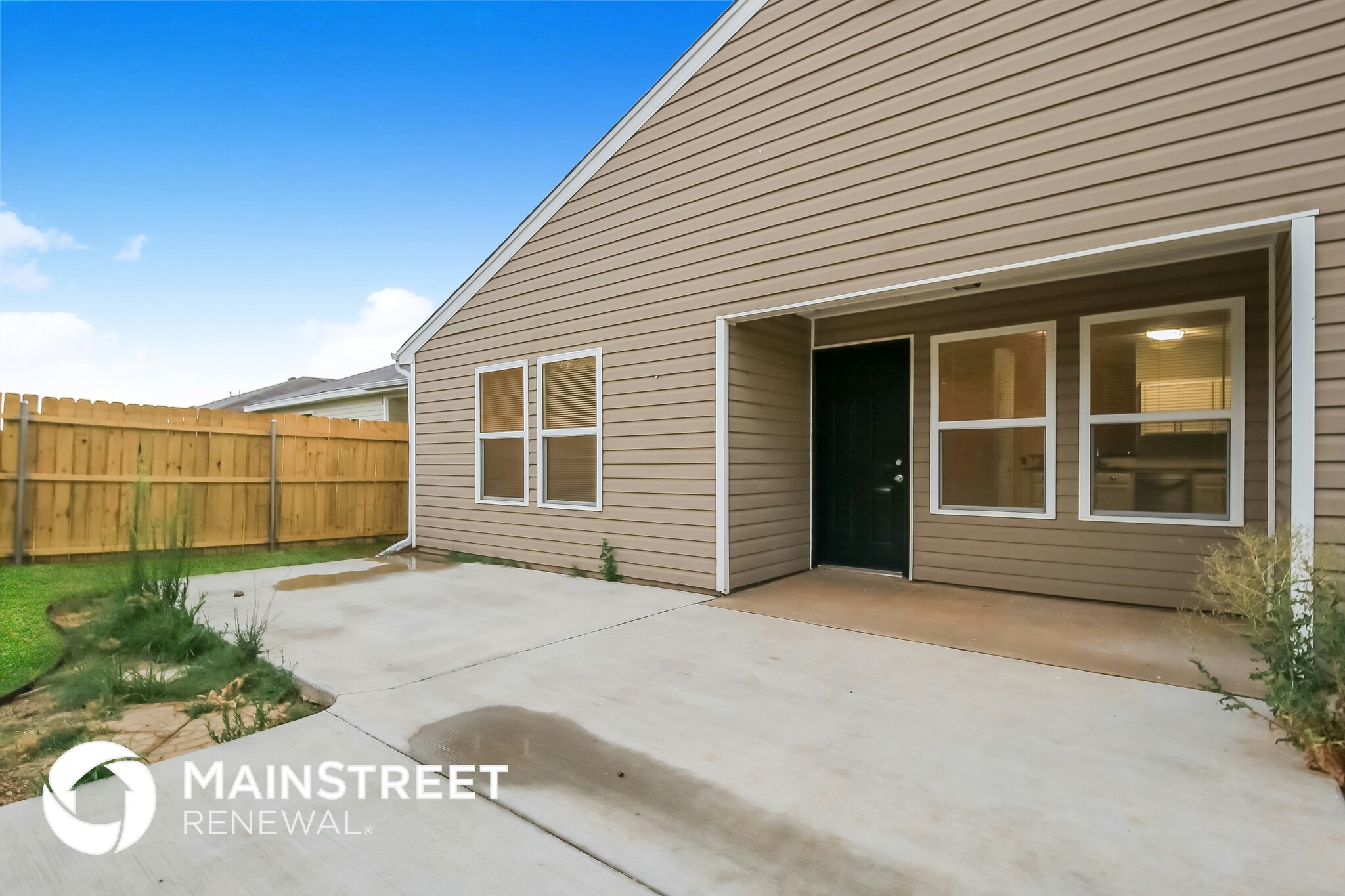 Building Photo - 14613 Moon Daisy Dr