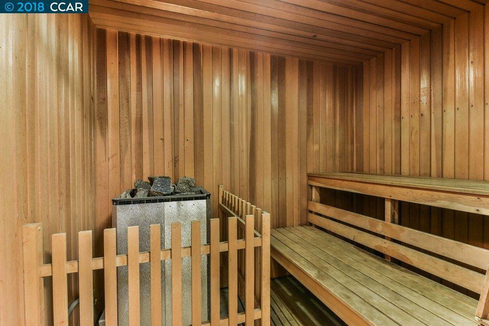 Building Photo - 101 Kinross Dr