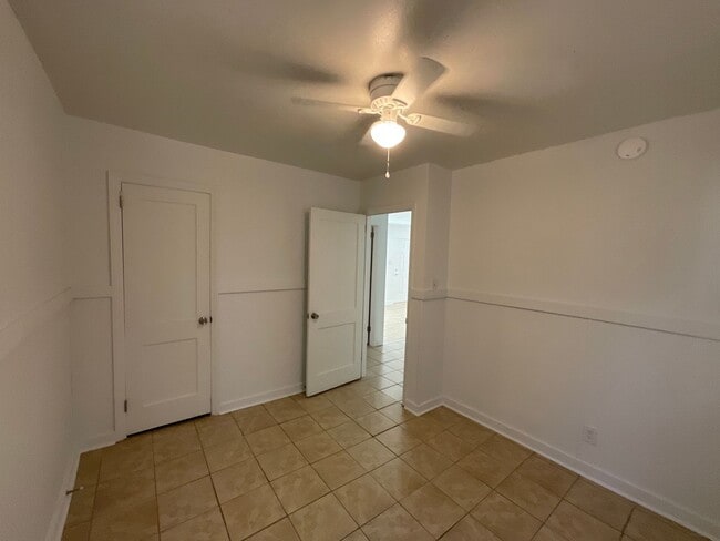 Building Photo - ****Rent Special***** 50% off the first rent charge payment. Ask for details!