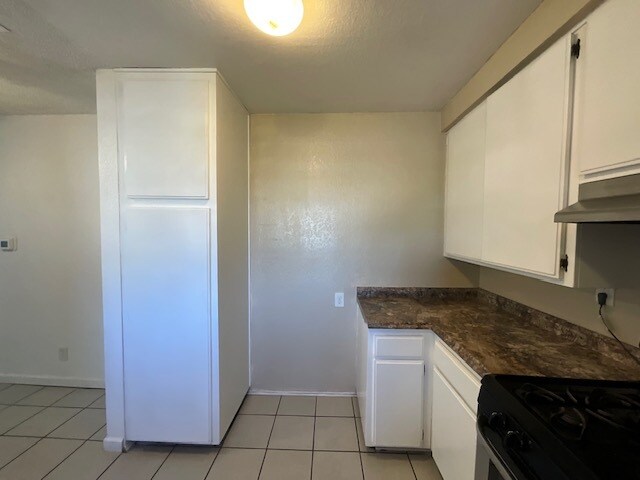large pantry / storage - 101 E Olive Ave