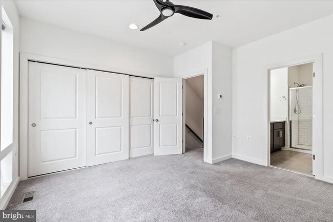 Building Photo - 1502 Trafalgar Ln