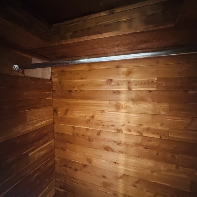 Building Photo - 3148 Alamo Ave