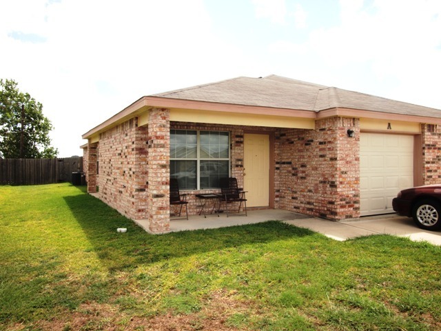 Primary Photo - 5204 Lauren Lea Dr