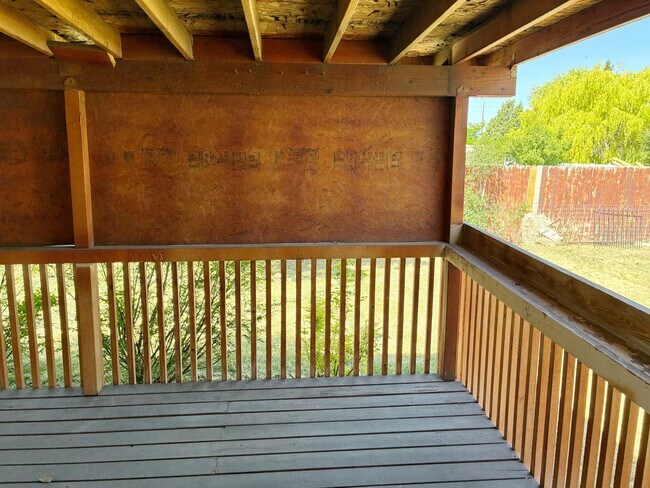 Building Photo - Beautiful 3 Bed, 2 Bath Home in Idaho Falls, Idaho!