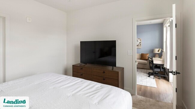 Building Photo - 170 Graphics Dr