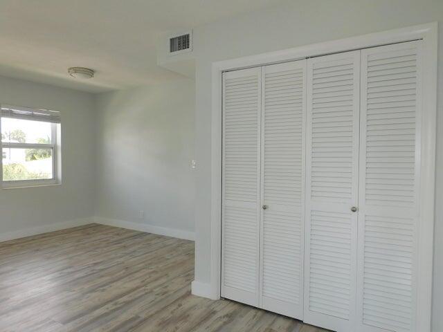 Building Photo - 15 S Palmway