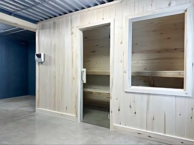 Building Photo - 3425 Fuller Dr