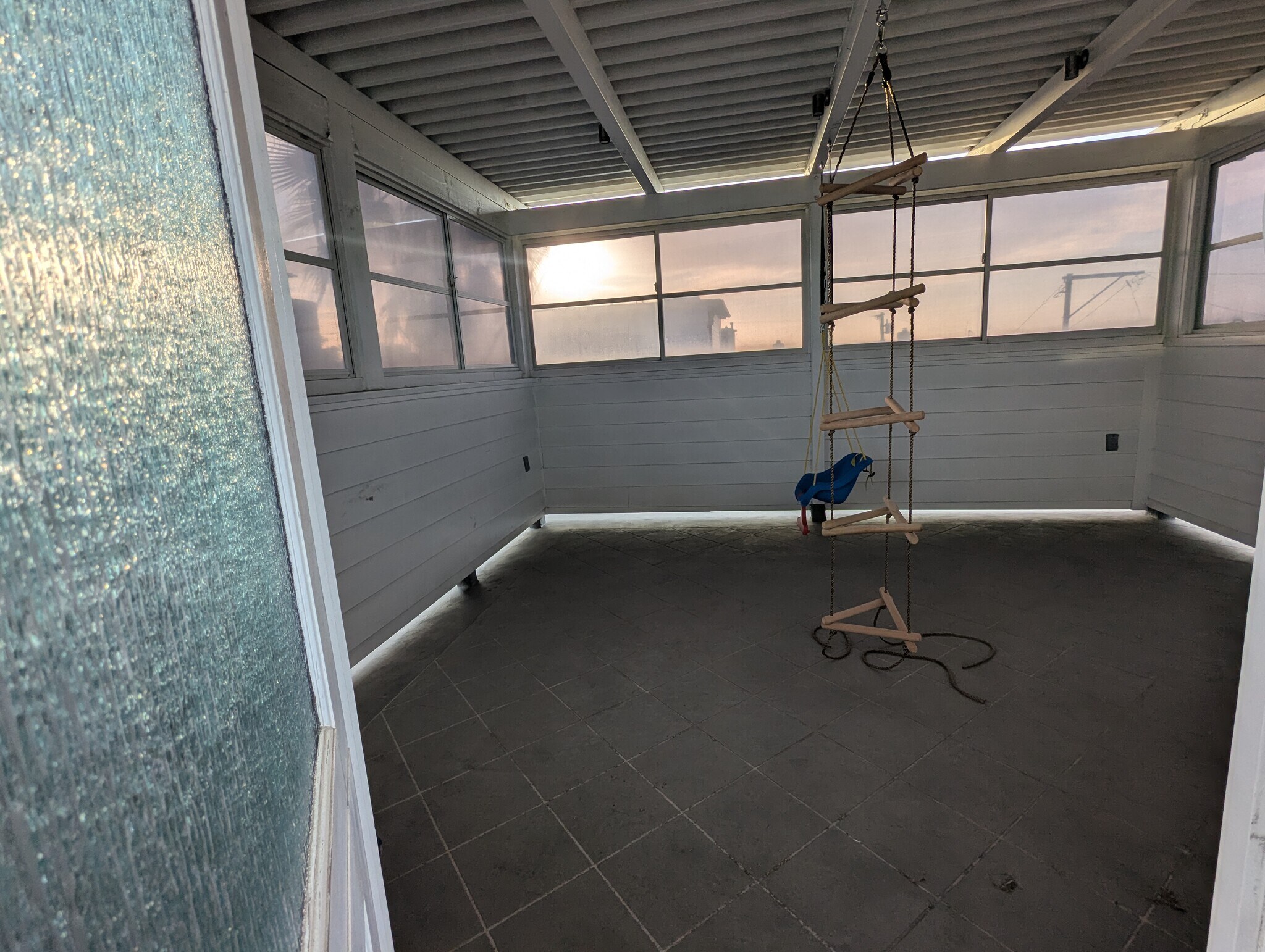 Building Photo - 3604 Alma Ave