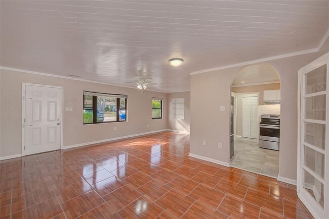 Building Photo - 1668 Cleveland St