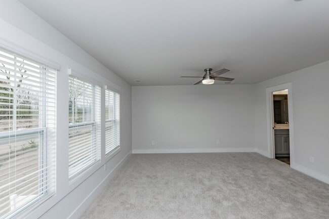 Building Photo - Monte Vista Townhomes