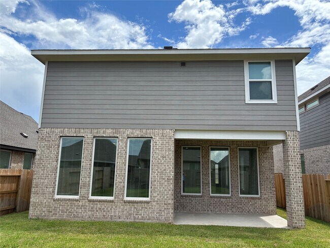 Building Photo - 6307 Serenity View Ln