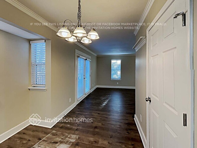 Building Photo - 6316 Grove Park Blvd