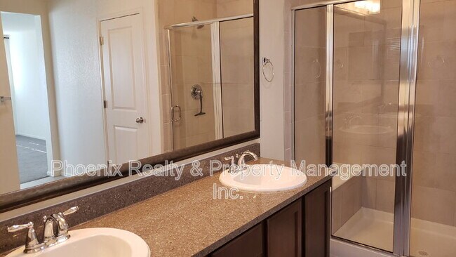 Building Photo - 337 Stone Creek Dr