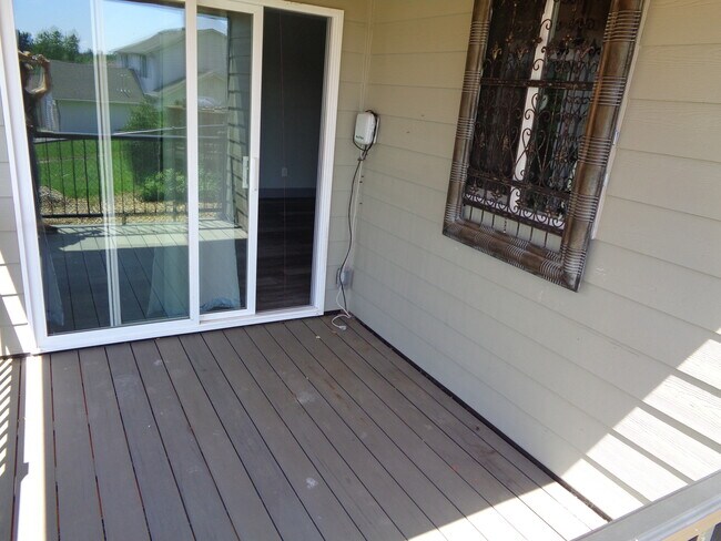 Building Photo - 1364 Northern Heights Loop NE