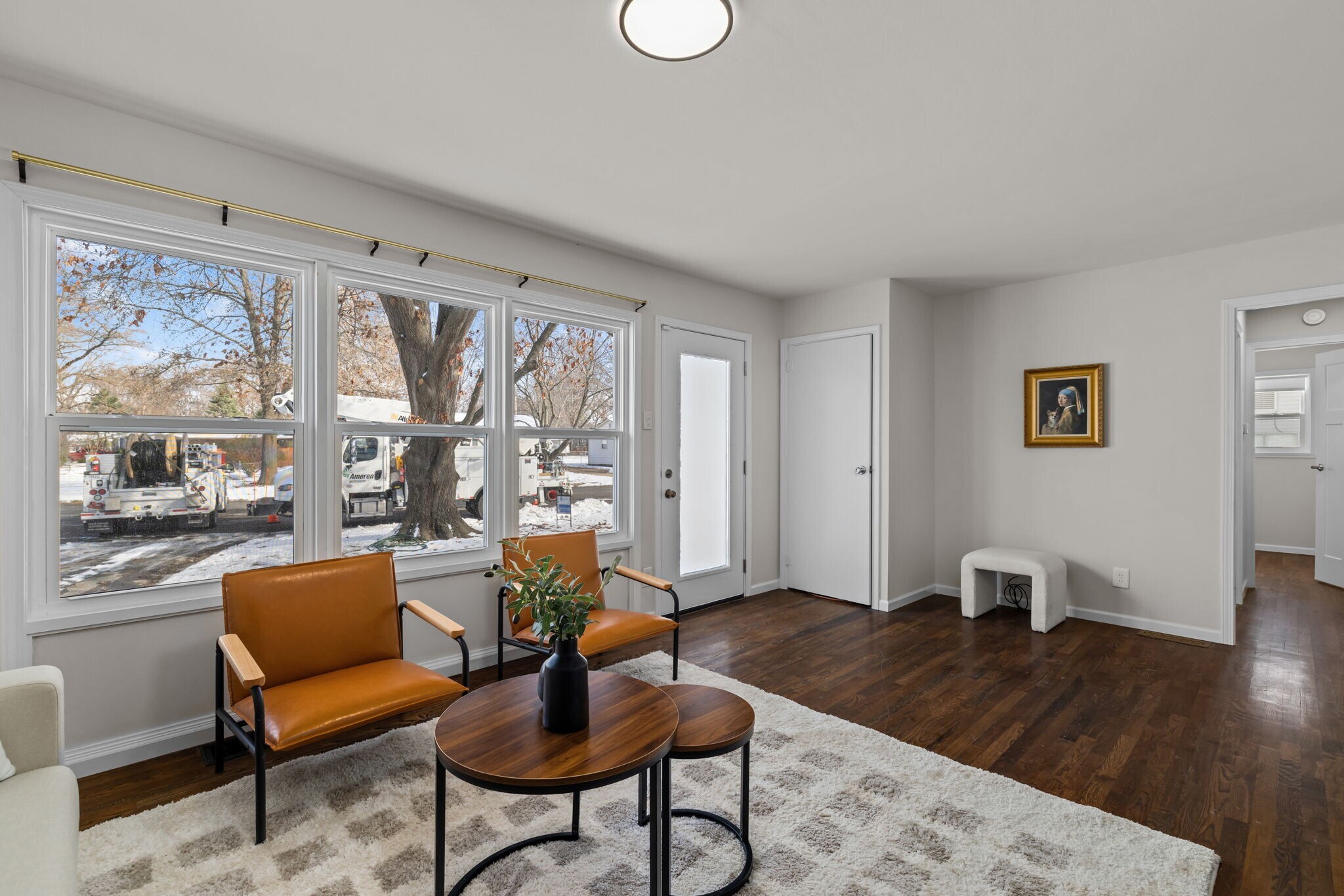 Building Photo - 1655 Fenmore Dr