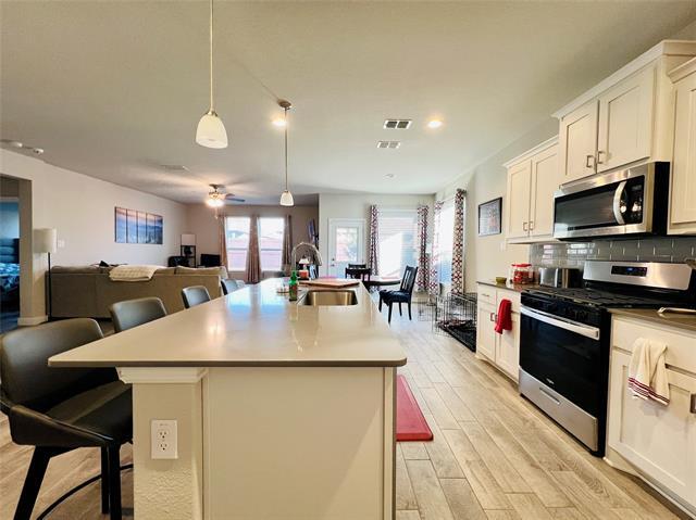 Building Photo - 15748 Putney Wy