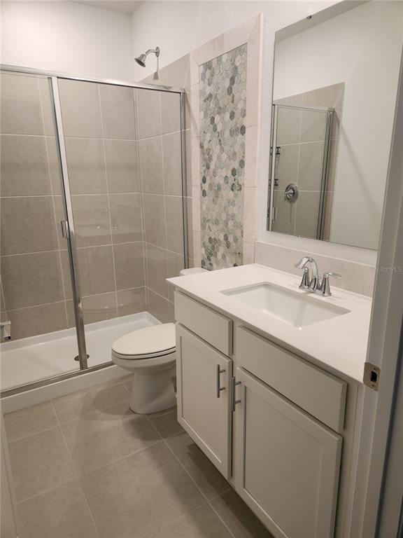 Building Photo - 3060 Armstrong Ave