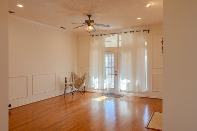 Building Photo - 7305 Netherlands Ln
