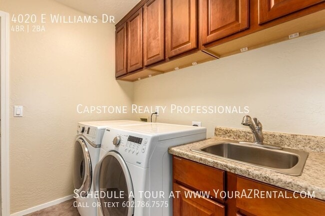 Building Photo - 4020 E Williams Dr