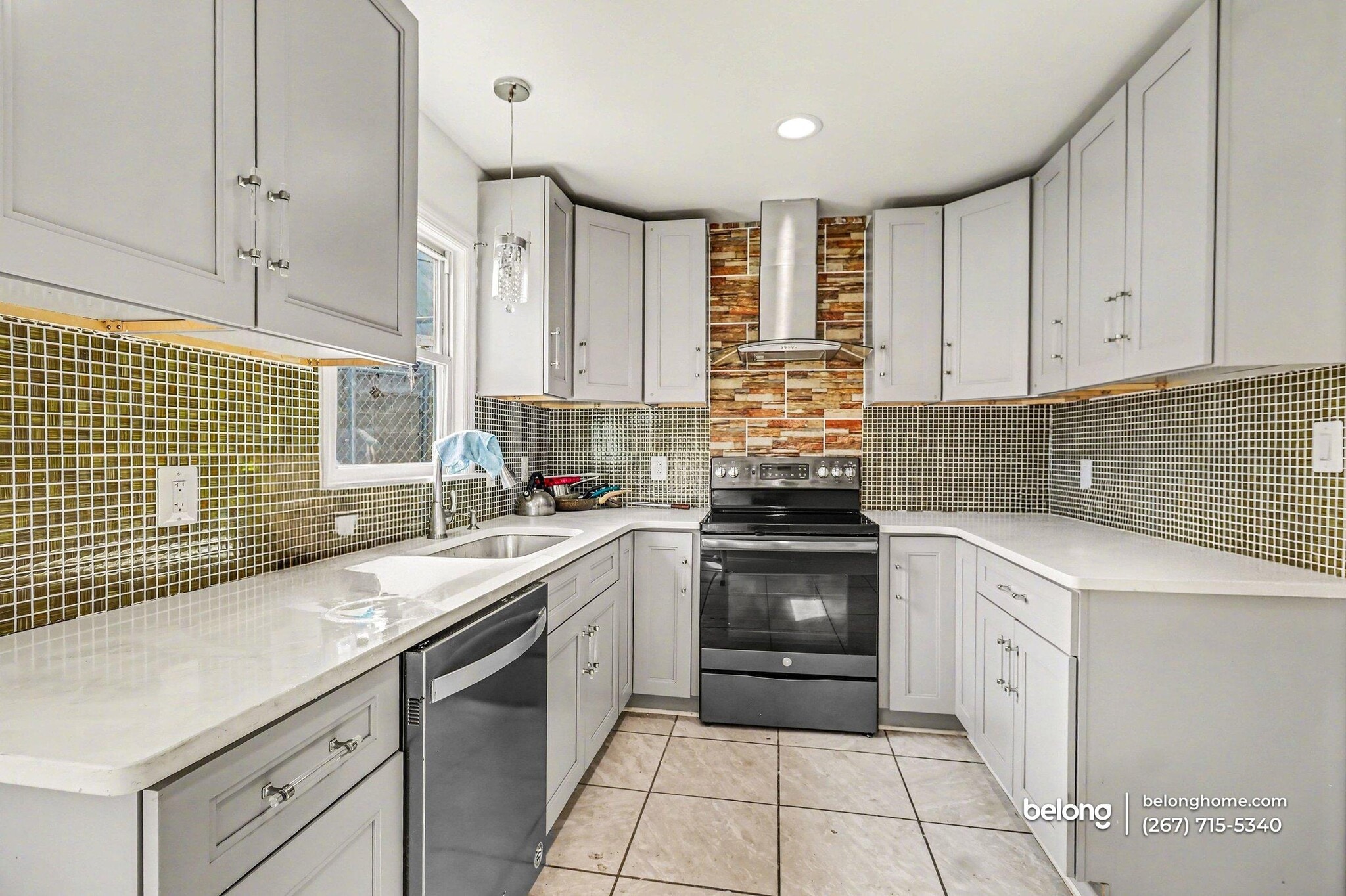 Building Photo - 174 E Huntingdon St