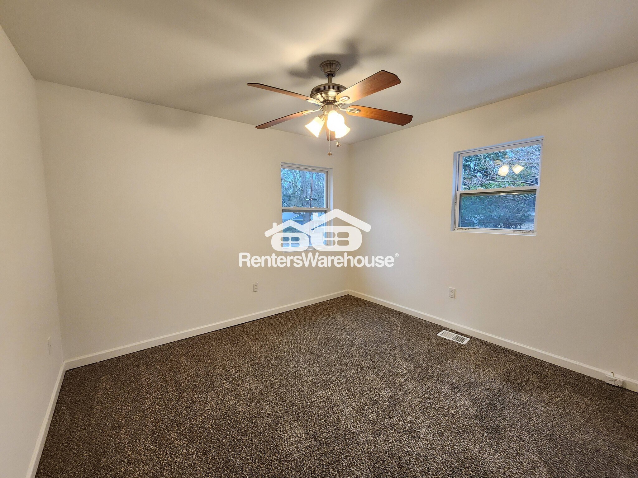 Building Photo - 2125 Bixler Cir