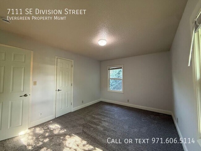 Building Photo - 7111 SE Division St