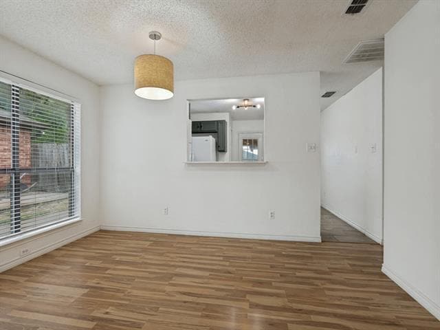 Building Photo - 3006 Post Oak Dr