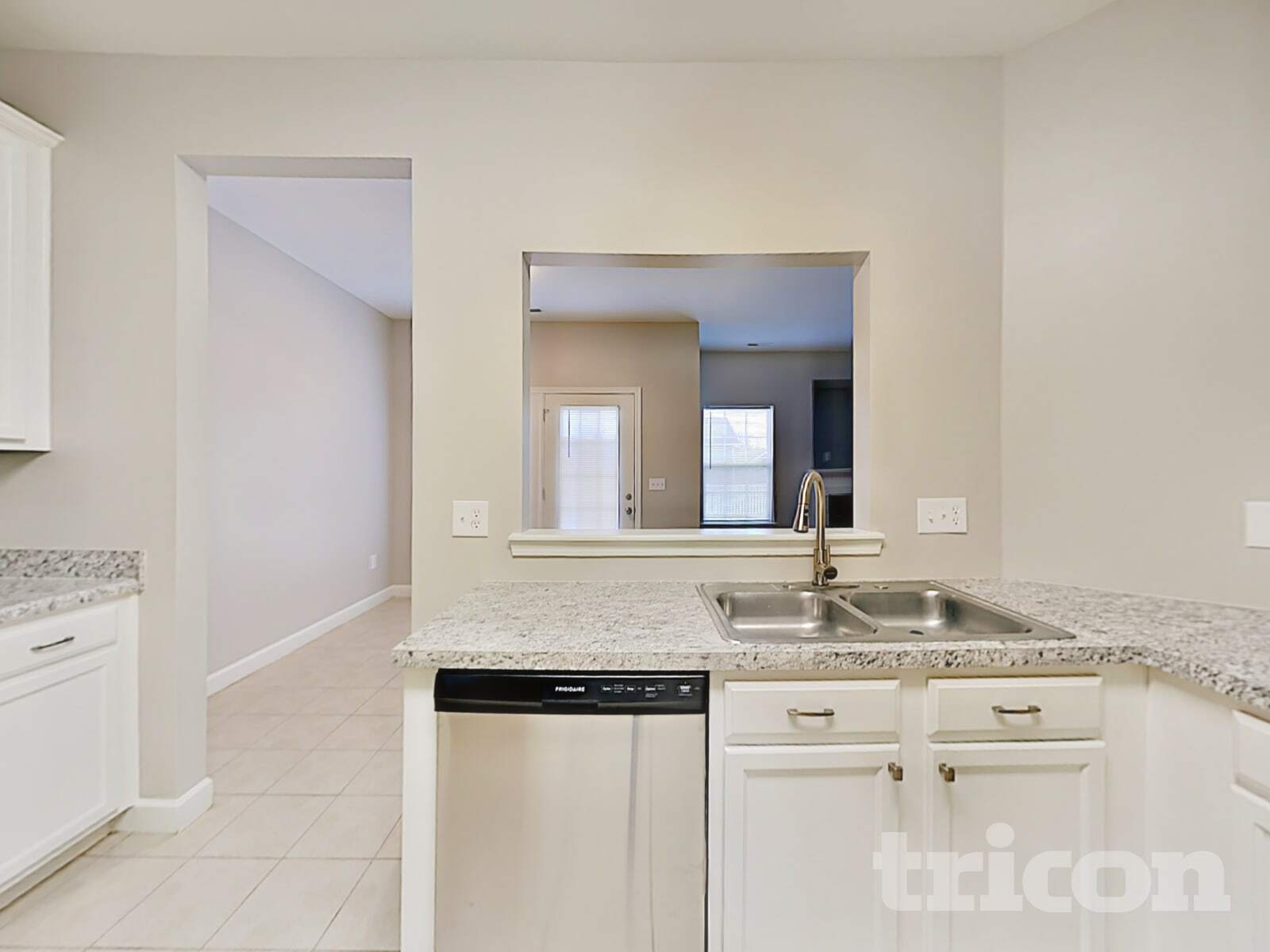 Building Photo - 8322 Knapp Ct