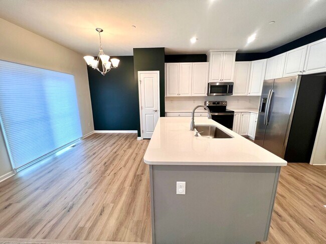 Building Photo - 3 Bed 3 Bath- Mars PA