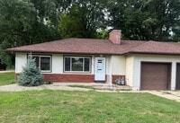 Building Photo - 802 Crestview Dr