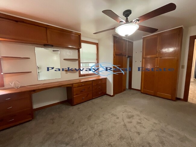 Building Photo - Charming 3 Bedroom House in East Alpine