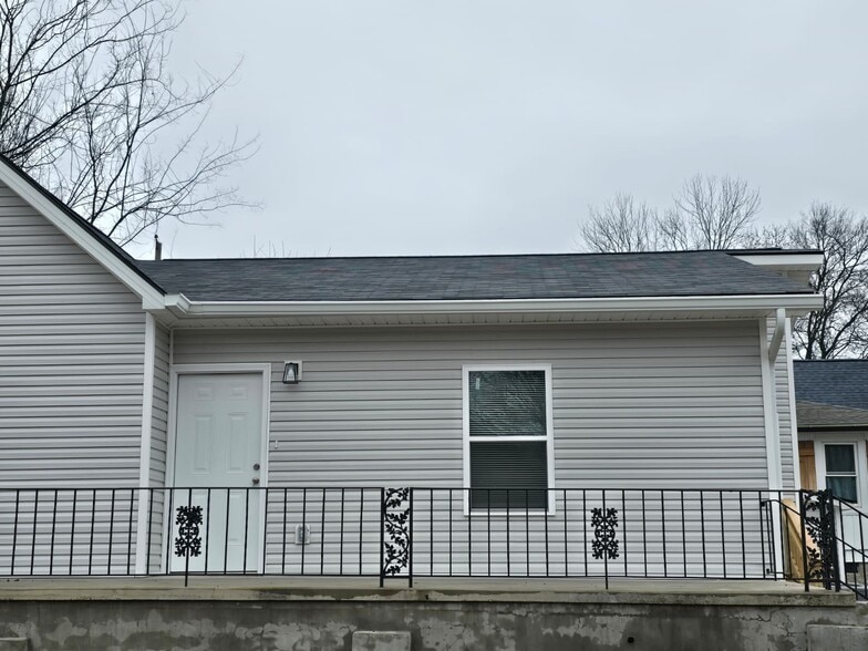 Building Photo - 1621 Wallace St