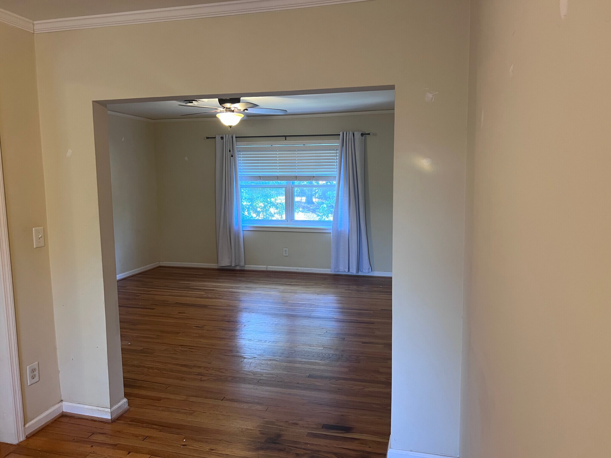 Building Photo - 501 Milledge Rd