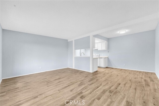 Building Photo - 1735 E Washington St