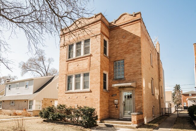 Building Photo - 4222 Prescott Ave