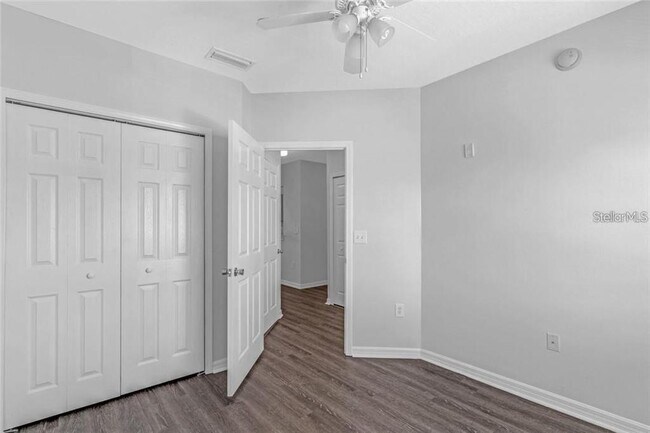 Building Photo - 9519 Newdale Way