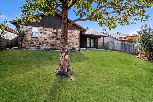 Building Photo - 2837 Green Canyon Dr
