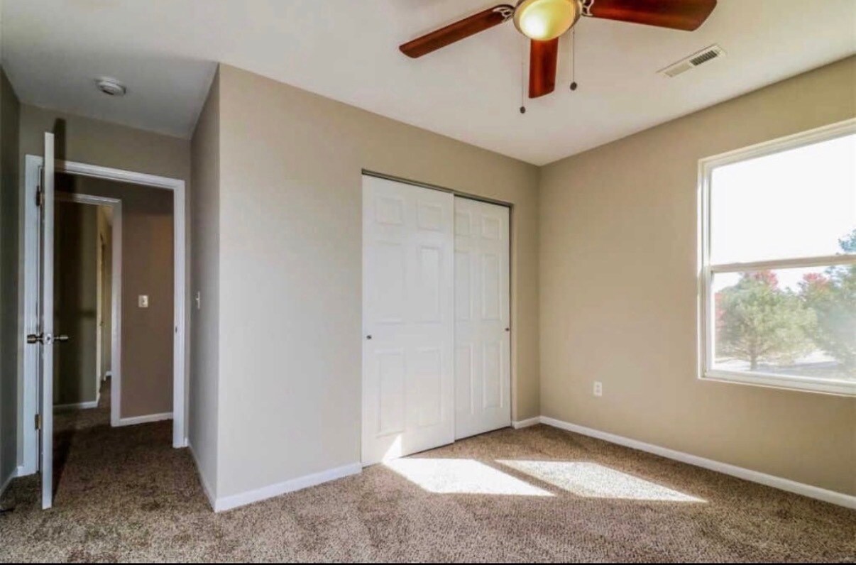 Building Photo - 141 Liberty Torch Ct