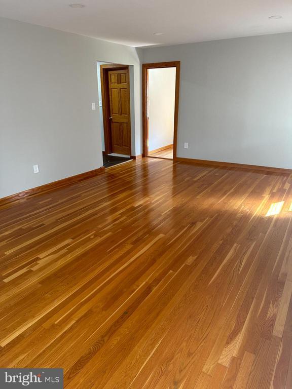 Building Photo - 6804 Santa Maria Ave