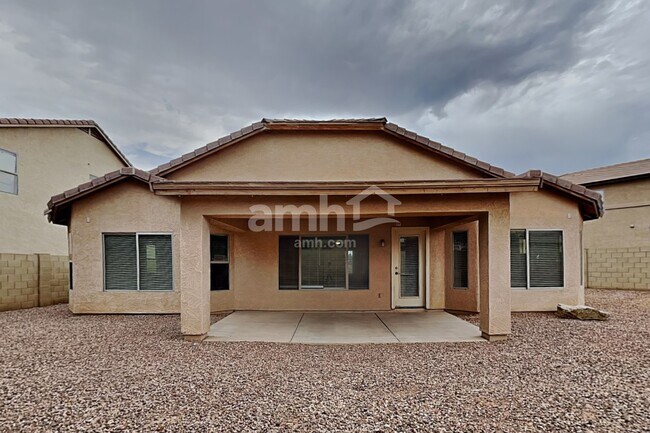 Building Photo - 11557 W Pima St