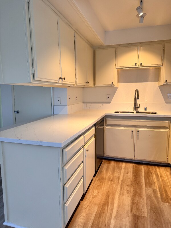 Building Photo - 2425 Purdue Ave