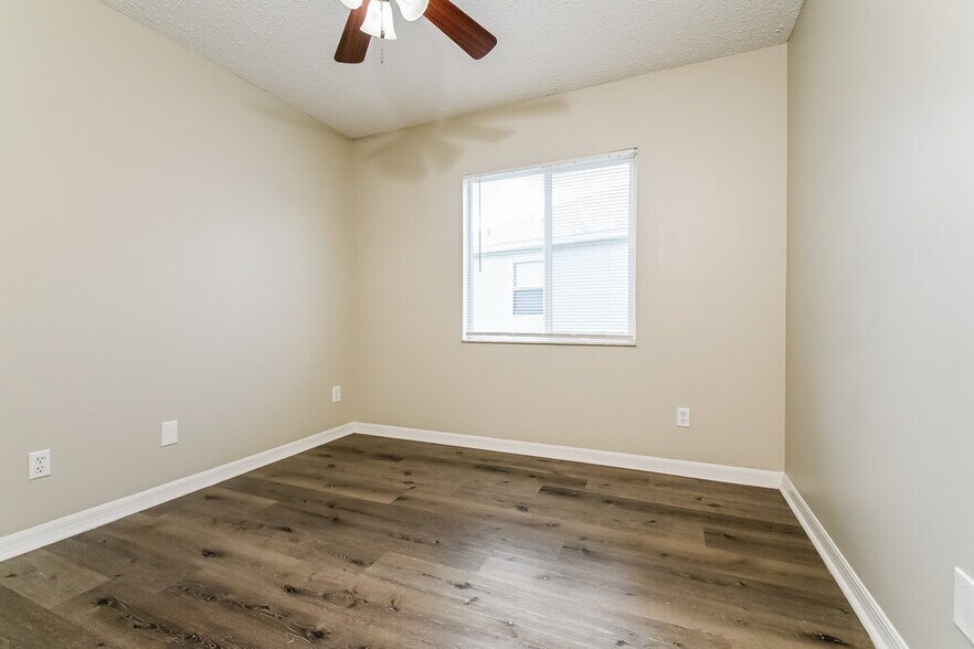 Building Photo - 12914 Fennway Ridge Dr